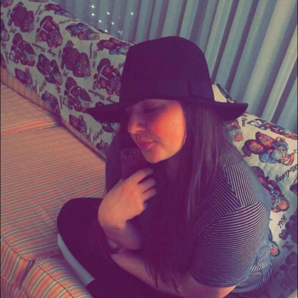 Meet your Posher, Liza